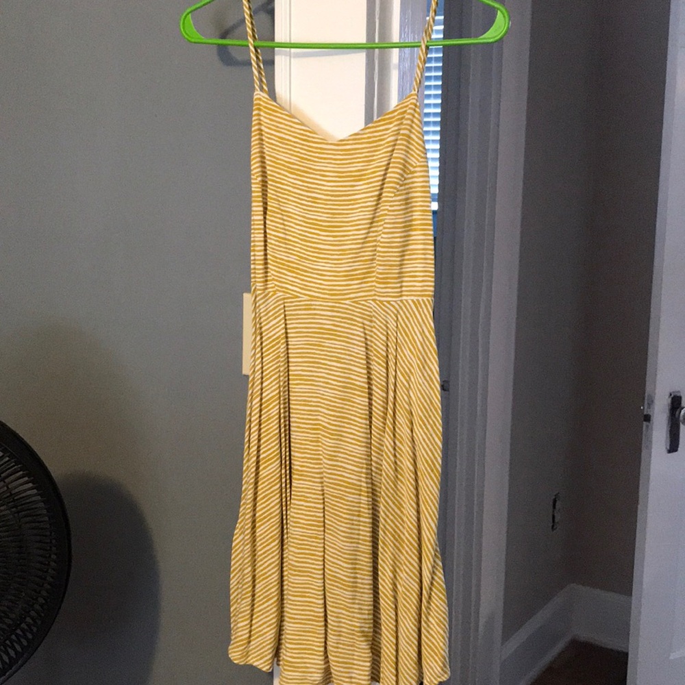 Women’s yellow sun dress